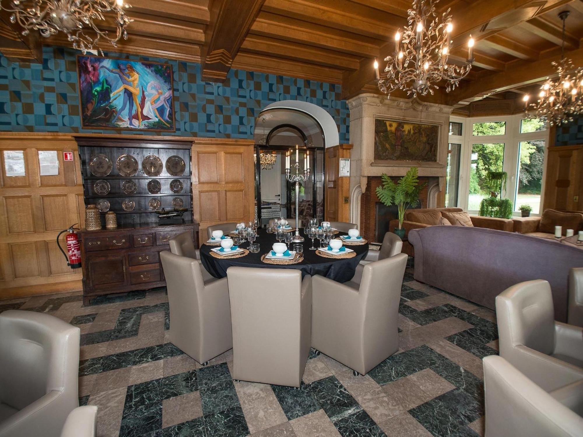 Luxurious Castle With Hot Tub In The Belgian Villa Jamoigne Exterior foto