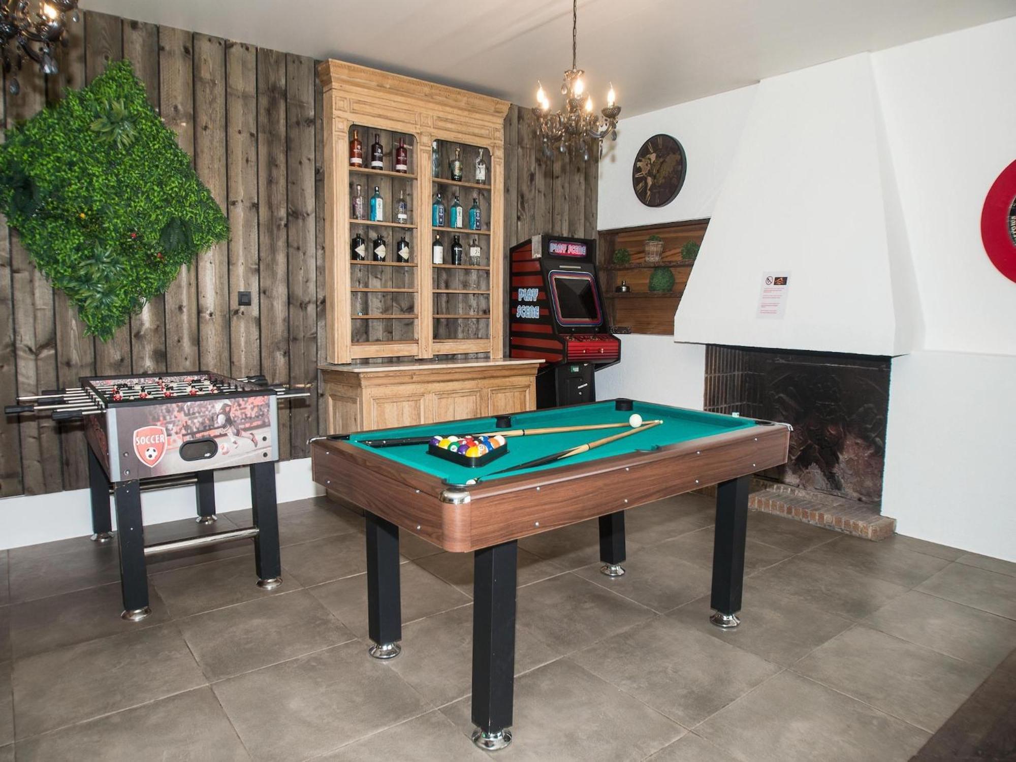 Luxurious Castle With Hot Tub In The Belgian Villa Jamoigne Exterior foto