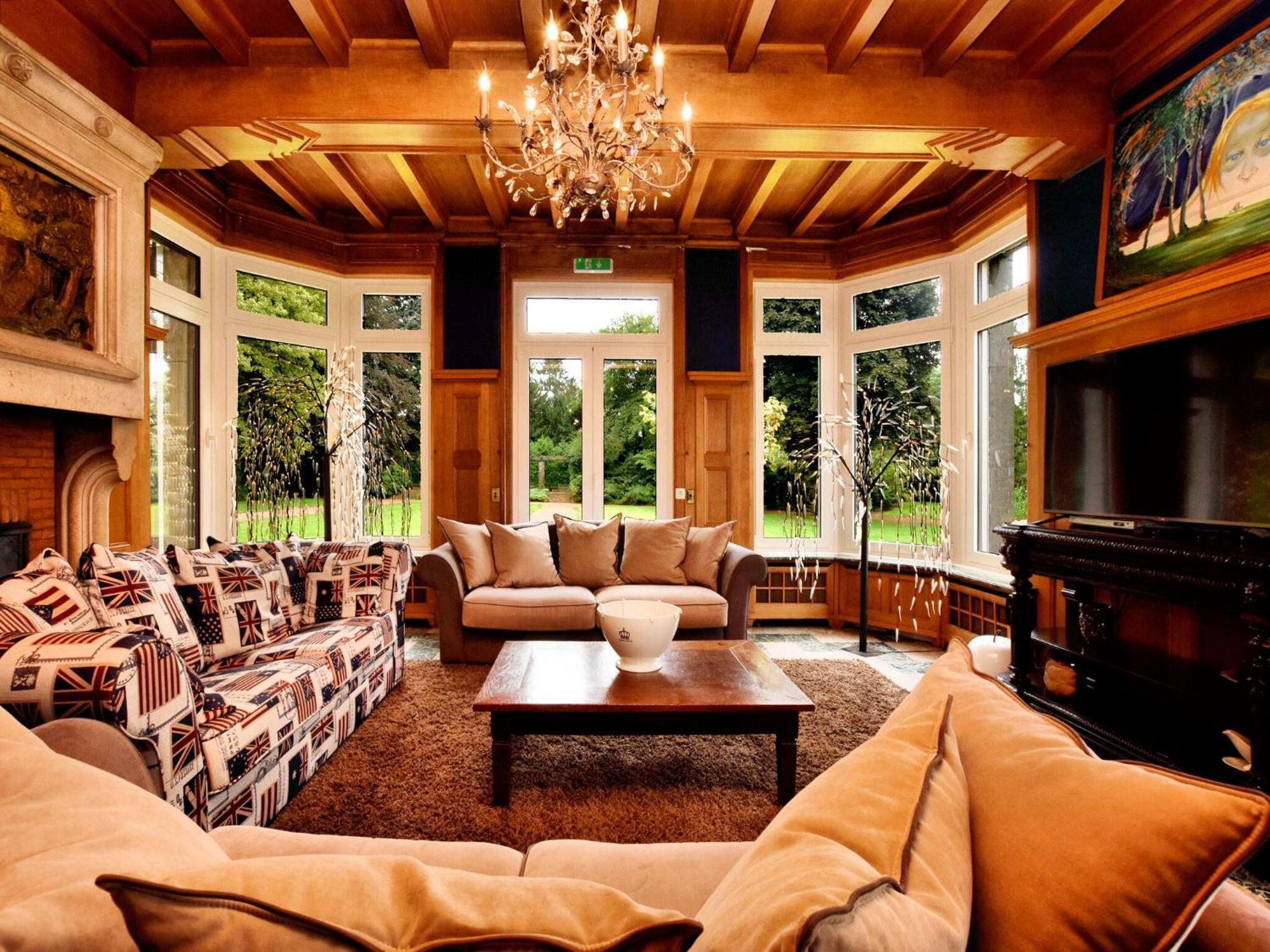 Luxurious Castle With Hot Tub In The Belgian Villa Jamoigne Exterior foto